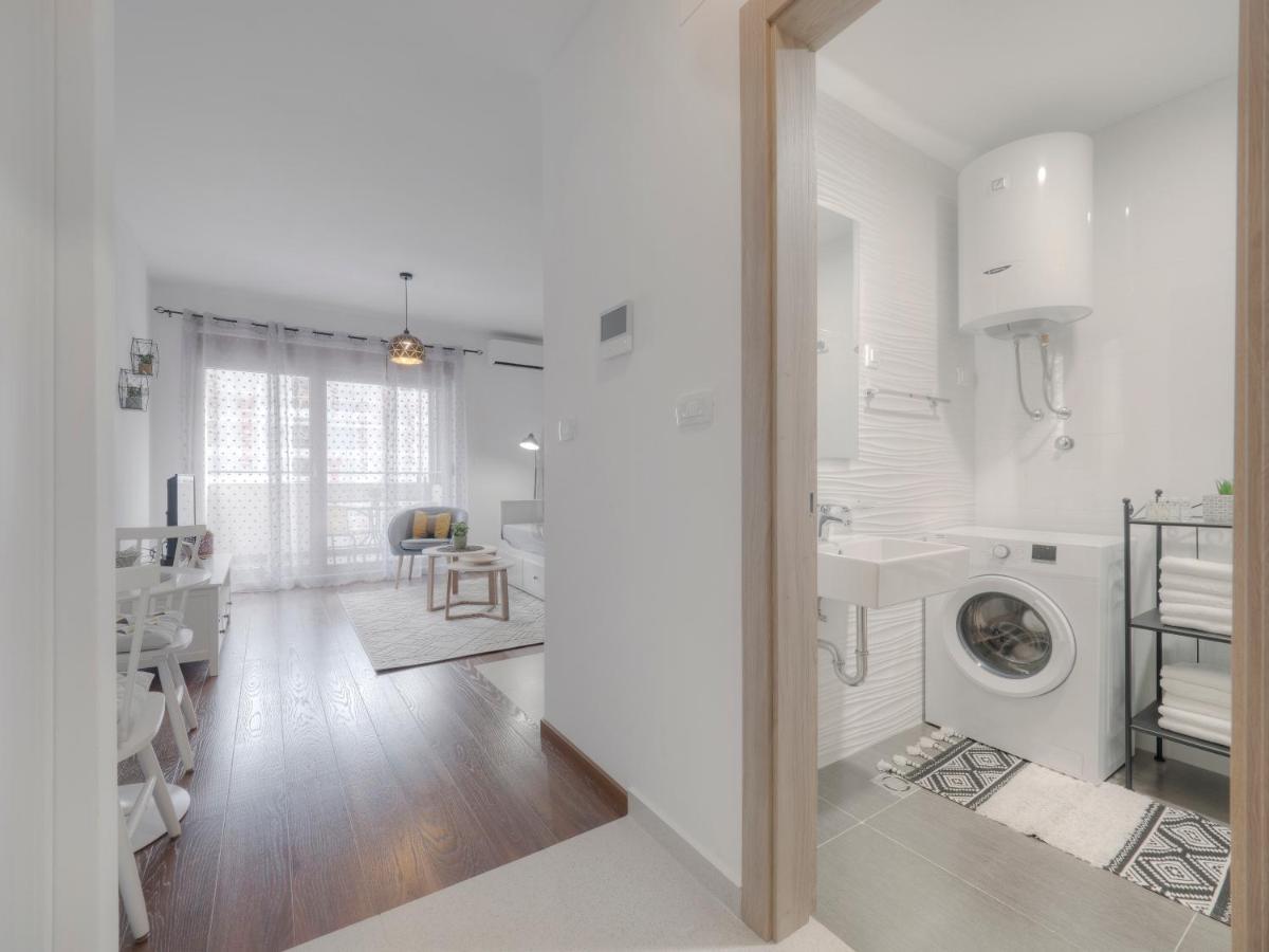 بودغوريتْسا Cozy Studio Apartment Mila المظهر الخارجي الصورة